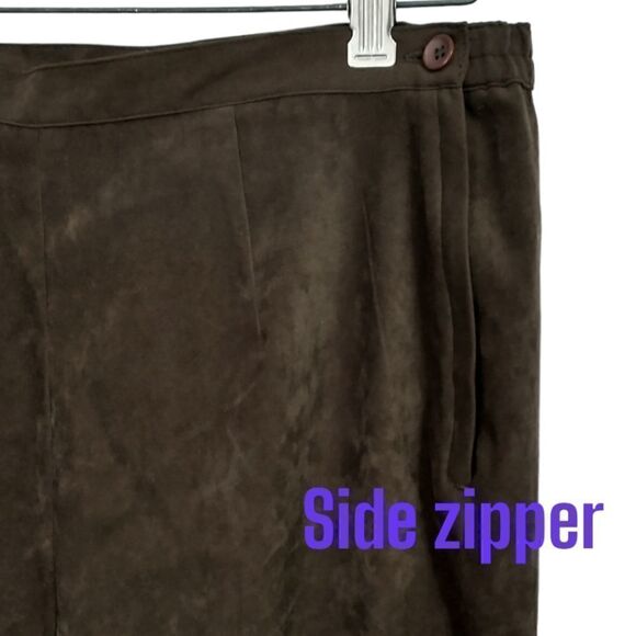 Studio C Brown Faux Suede Womens Pants 16 XL Side Zipper Elastic Waist Hem Slits - Picture 6 of 15